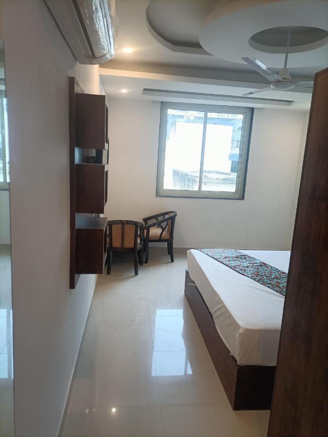 Hotel Tark Inn Near Igi Airport New Delhi Exteriör bild