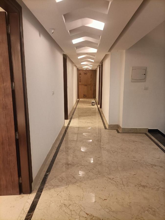 Hotel Tark Inn Near Igi Airport New Delhi Exteriör bild