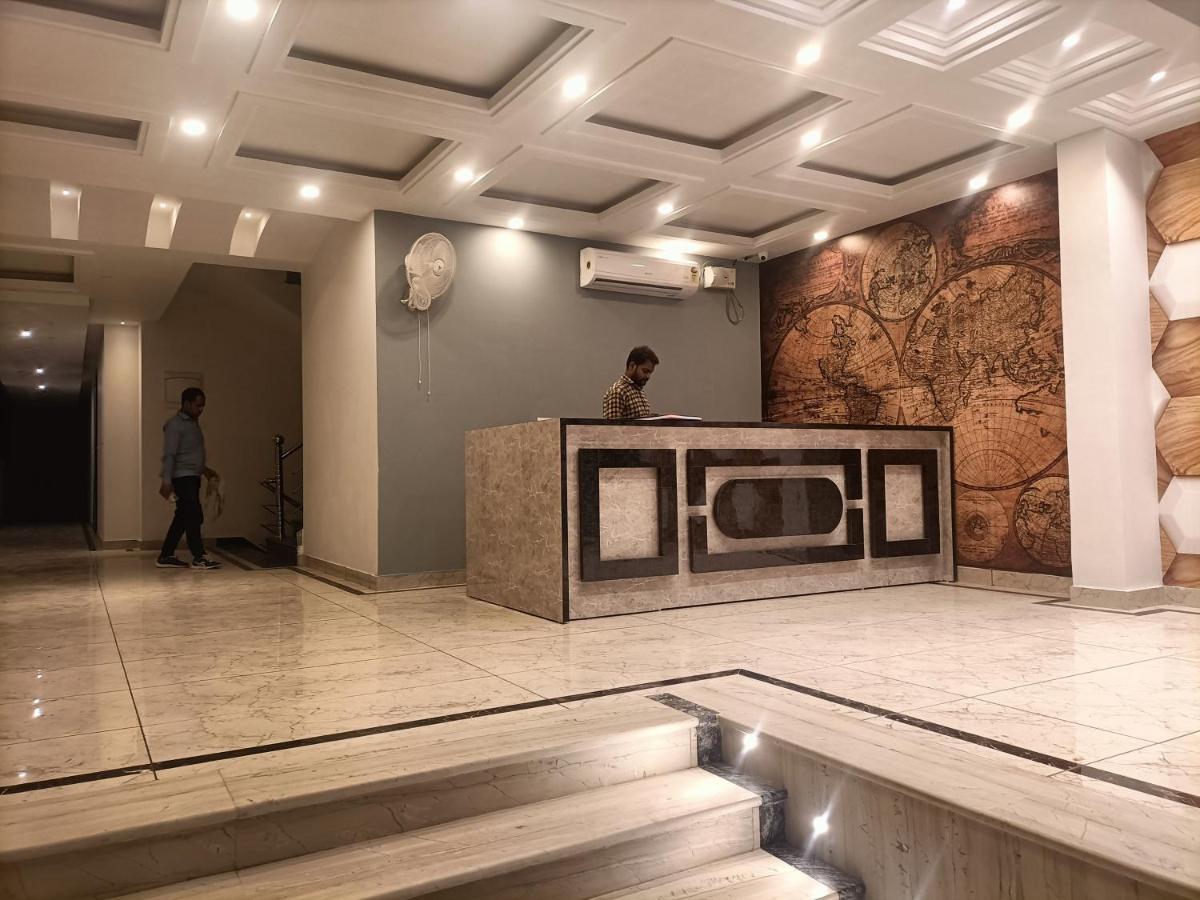 Hotel Tark Inn Near Igi Airport New Delhi Exteriör bild